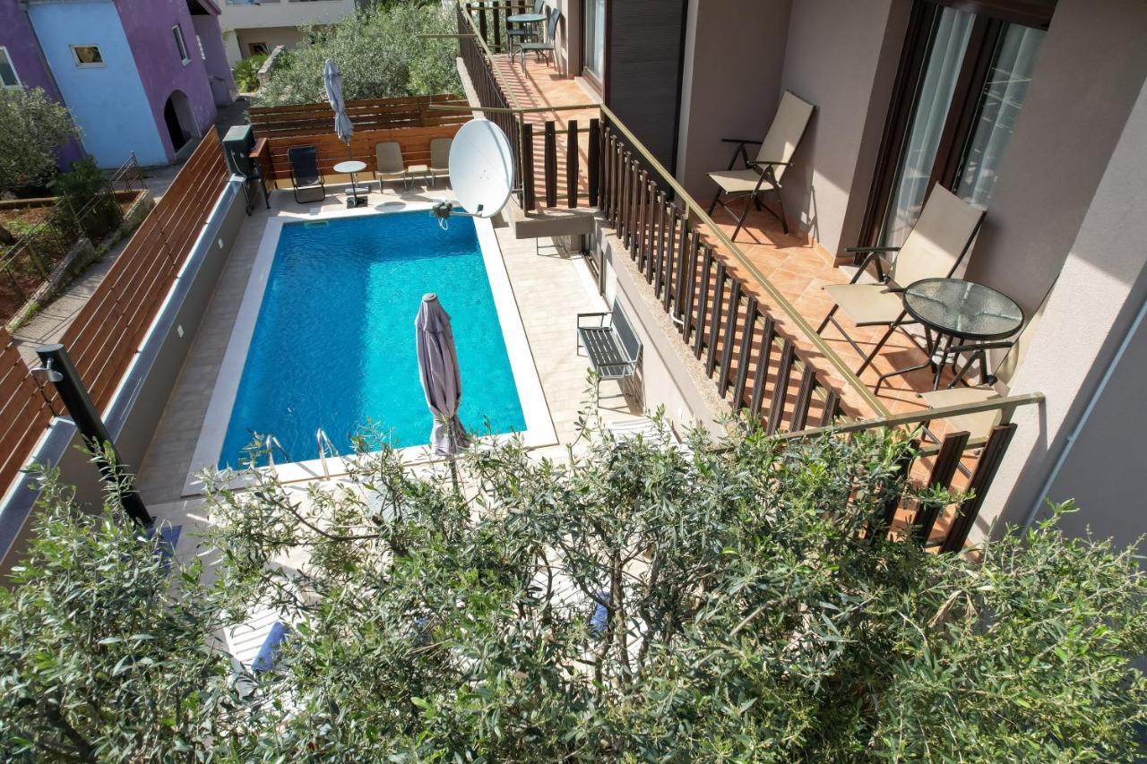 Pool Apartments Julia Zadar Exteriér fotografie