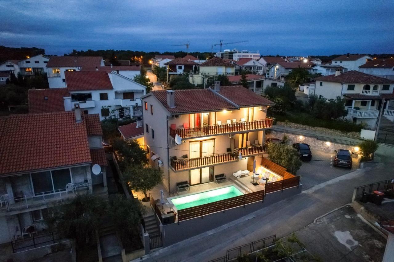 Pool Apartments Julia Zadar Exteriér fotografie