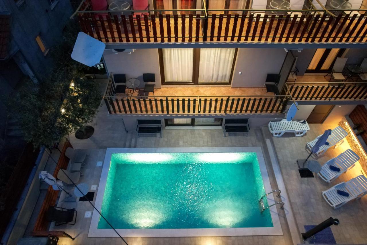 Pool Apartments Julia Zadar Exteriér fotografie