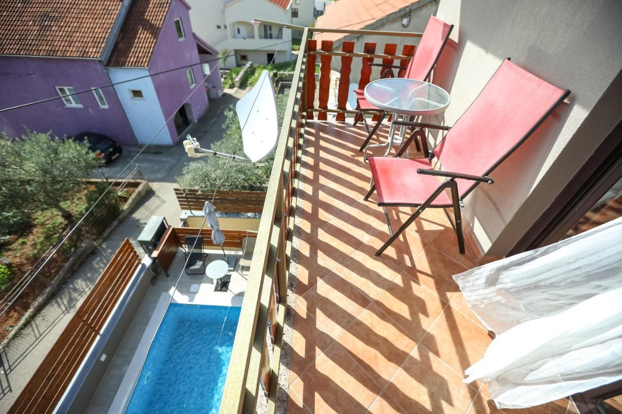 Pool Apartments Julia Zadar Exteriér fotografie